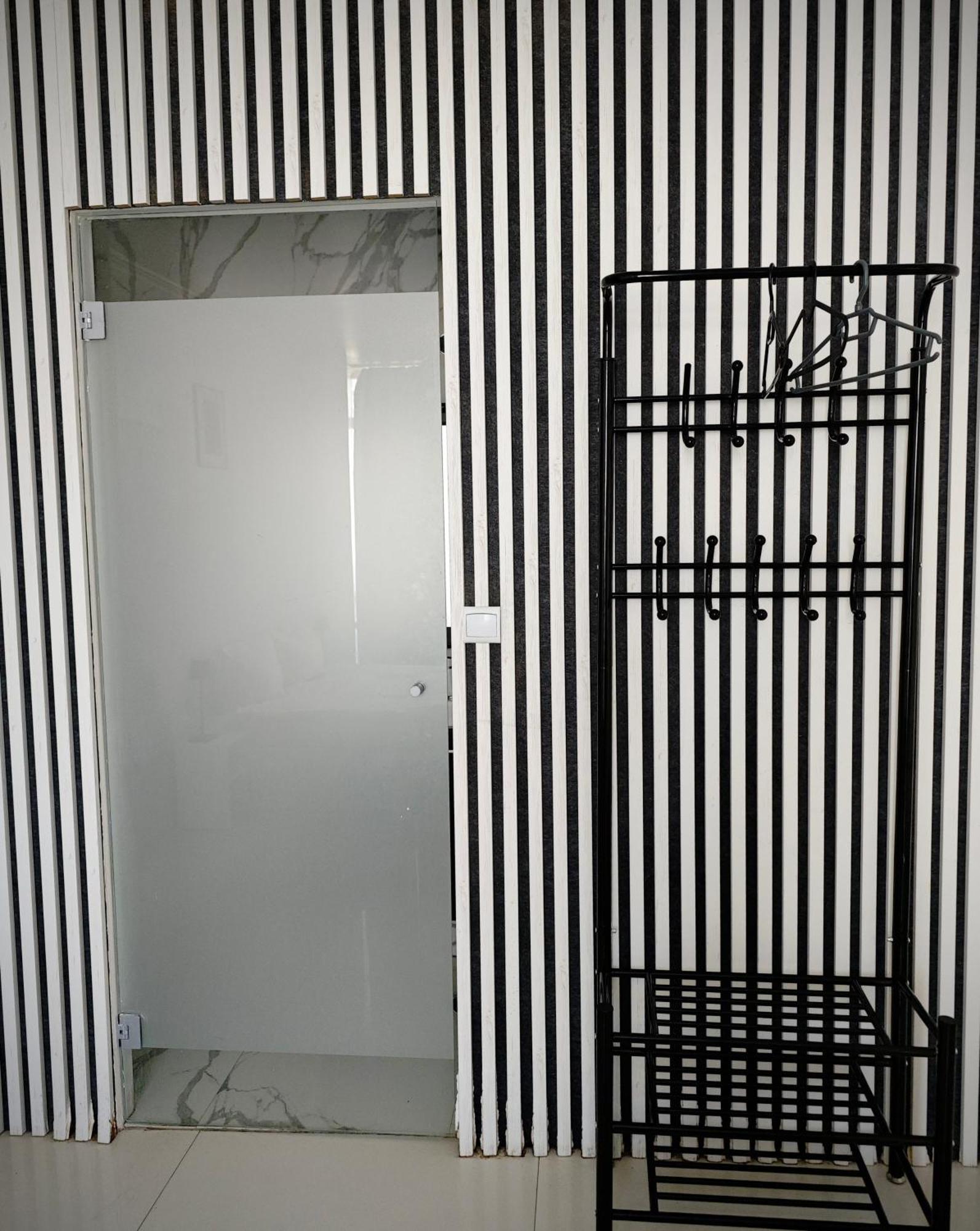 Apartment Marszalkowska Outdoor View Balcony And Shower